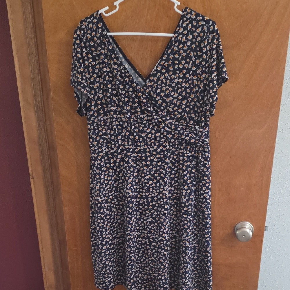 Kaileigh Blue and Beige Patterned Midi Dress